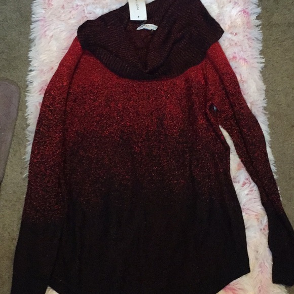 Top - Picture 3 of 3